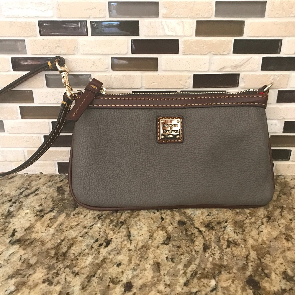 Dooney and Bourke small purse/wristlet